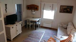 Дома для отпуска Punavilla Cottage Eura Коттедж с 2 спальнями (6 взрослых)-18